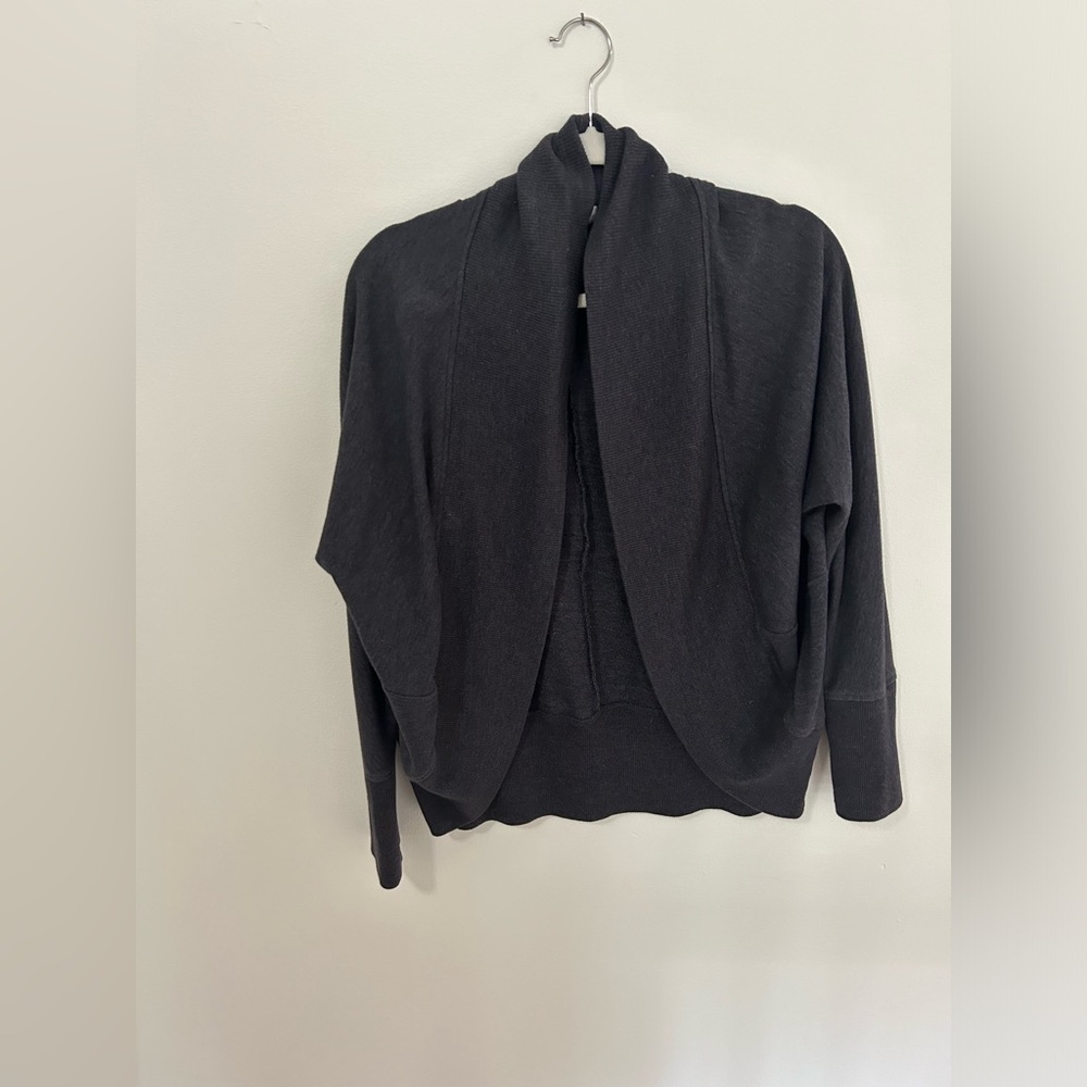 Old Navy dark grey cardigan